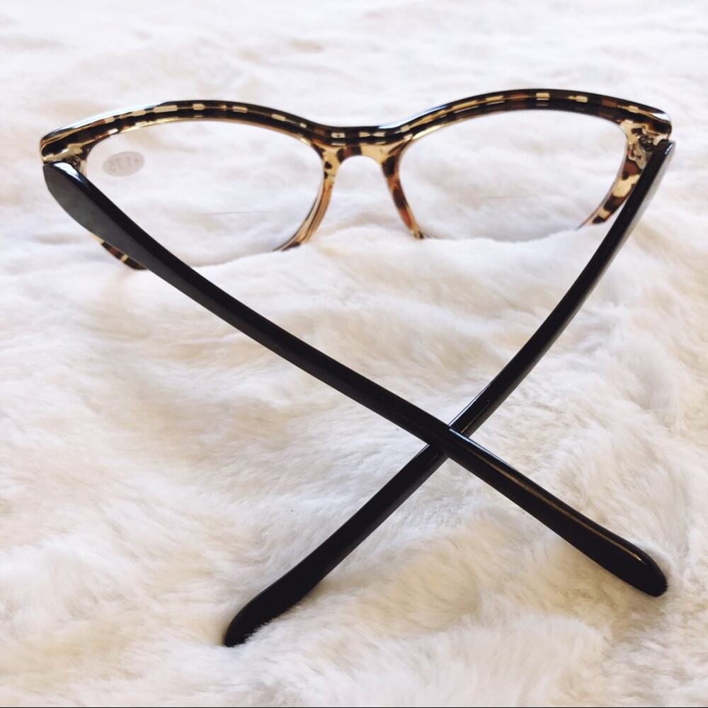 Bailey Cheetah Cat Eye Bi-Focal Reader Glasses - Picture 6 of 10